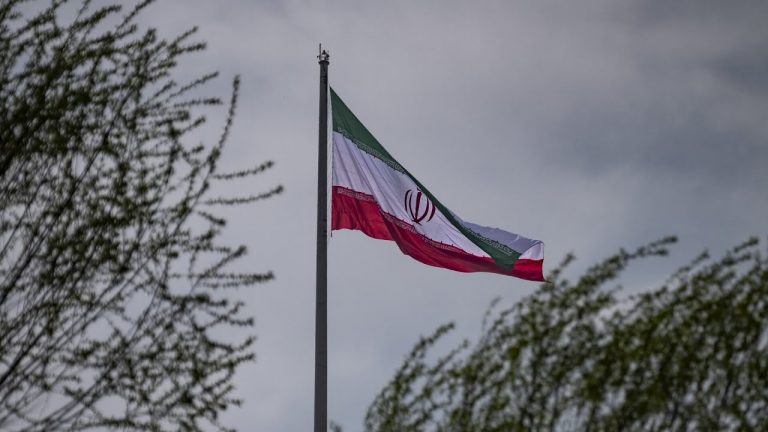 Eron ko‘plab mahsulotlar eksportini taqiqladi