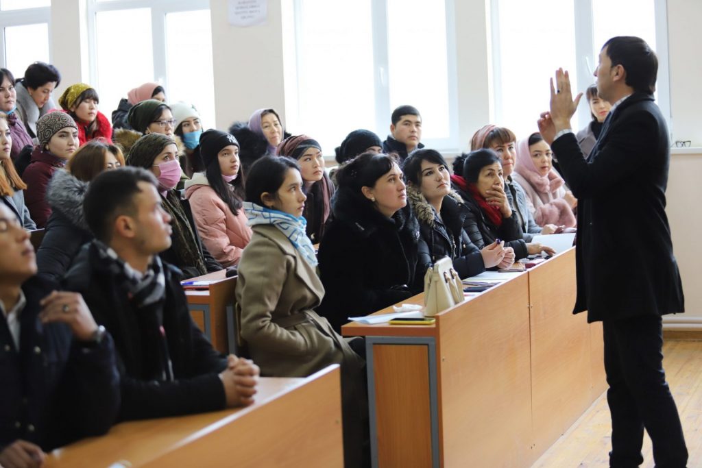 Yosh bolali xotin-qizlarga OTMda onlayn ta’lim olish imkoni mavjudmi?