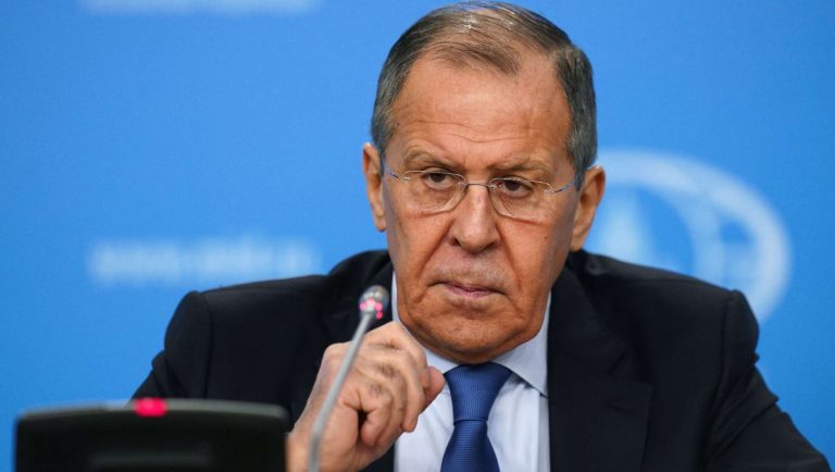 Lavrov: AQSh hukumati qarzining o’sishi dollarga bo’lgan ishonch yo’qolmoqda
