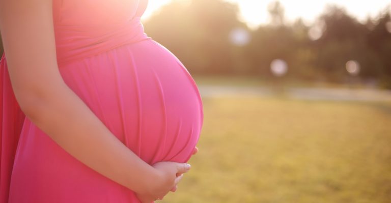 O‘zbekistonda xususiy sektorda 1,8 million ayoldan 15 ming nafarigina dekret ta’tili ololgan